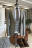 Chic Ash Gray 3 Piece Peaked Lapel Men Suits