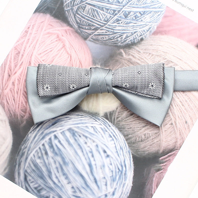 Silver Gray Floral Two-Tone Men’s Bow Tie Main image