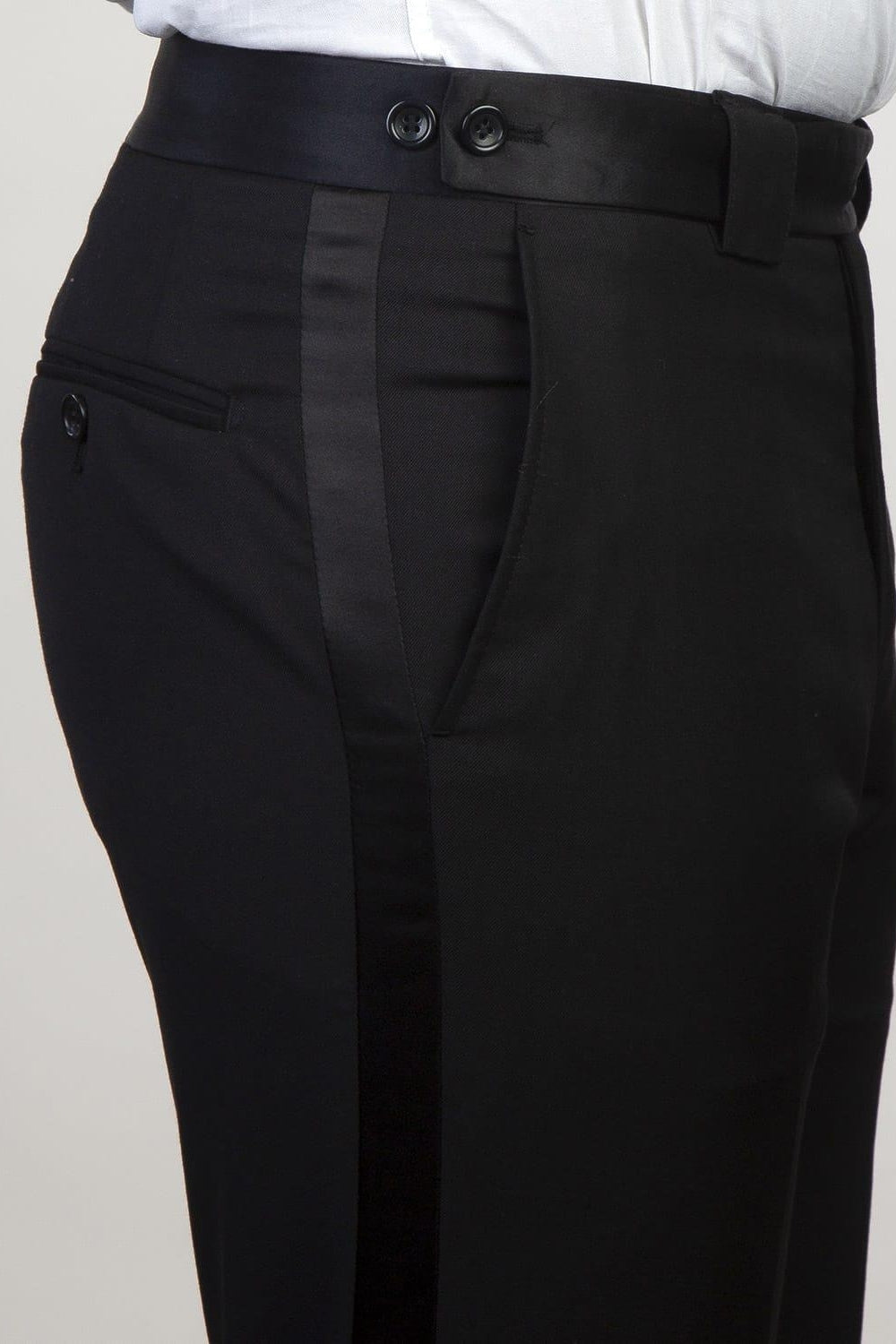 Black Double Breasted Shiny Shawl Lapel Men Suits With Belt