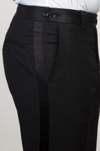 Black Double Breasted Shiny Shawl Lapel Men Suits With Belt