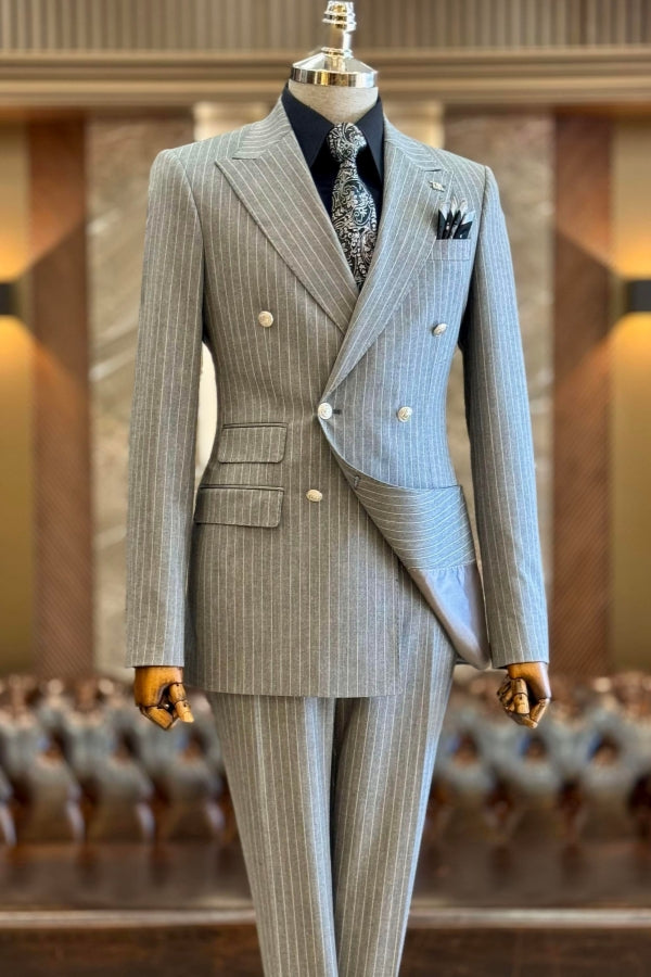 Popular Gray Striped Peaked Lapel Double Breasted Men Suits Main image