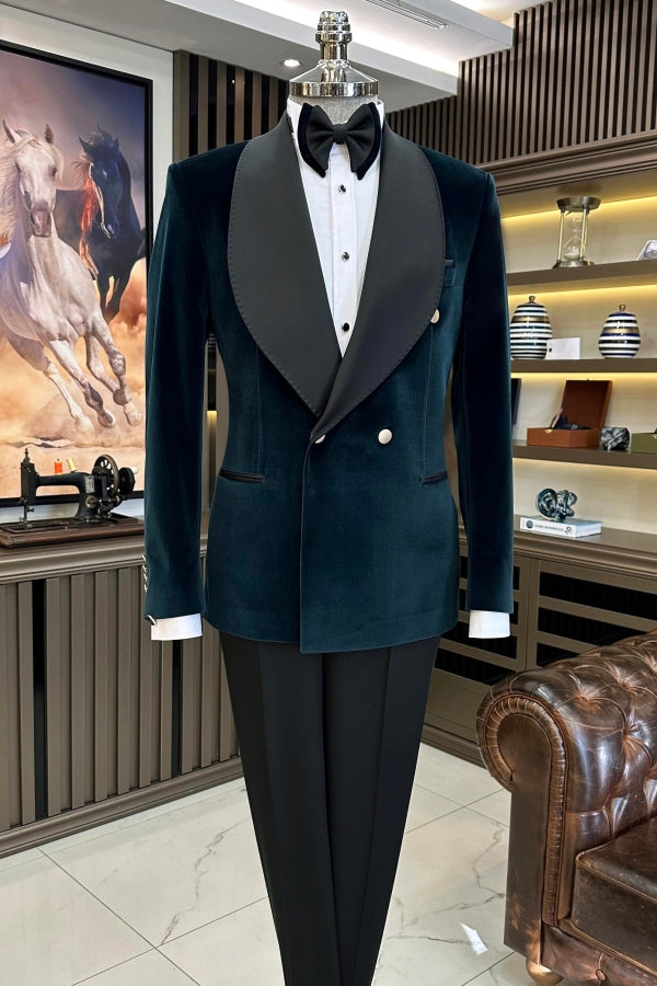 Dark Green Velvet Shawl Lapel Double Breasted Men Suits