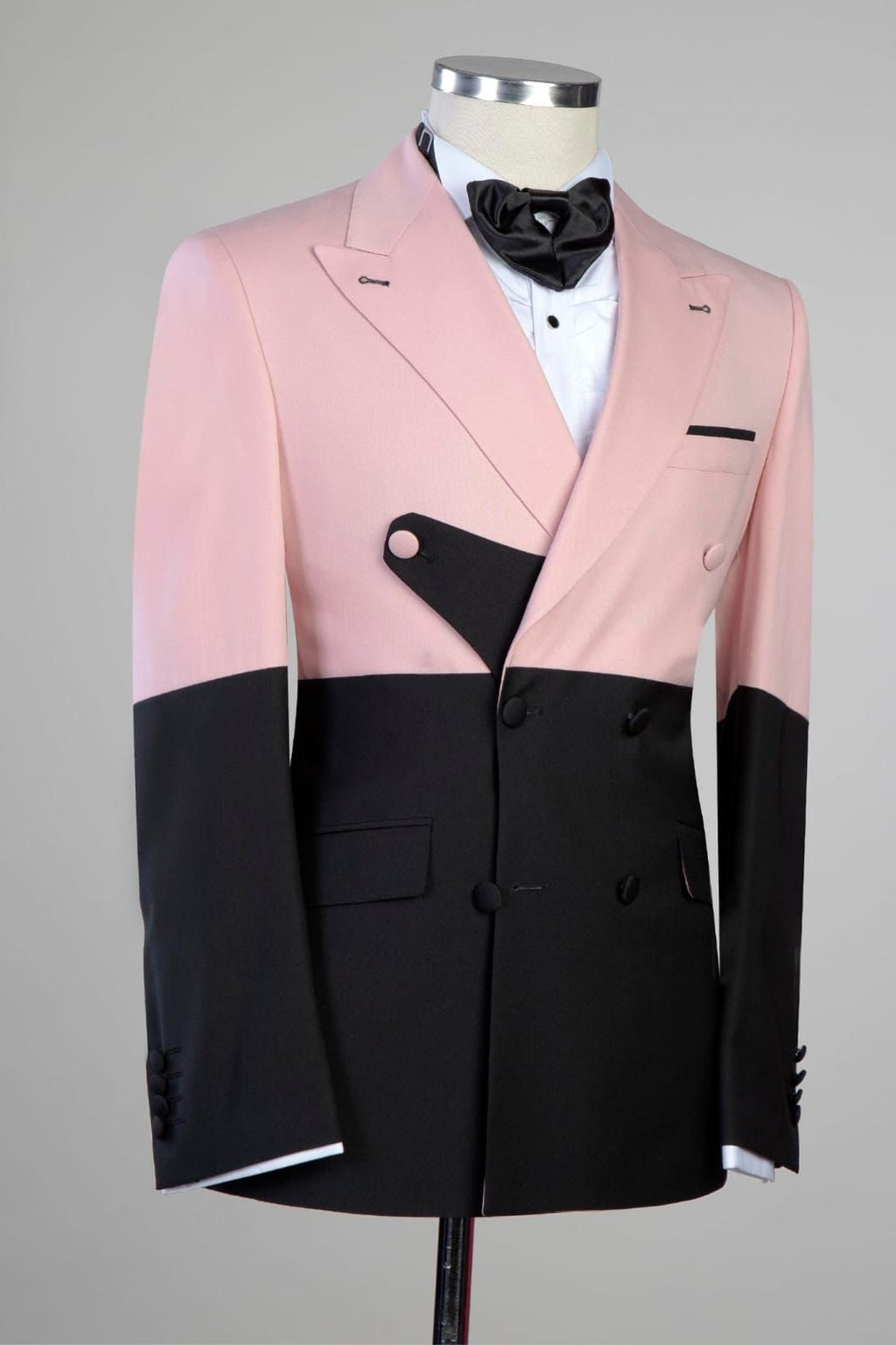 Pink And Black Double Breasted Peaked Lapel Men Suits