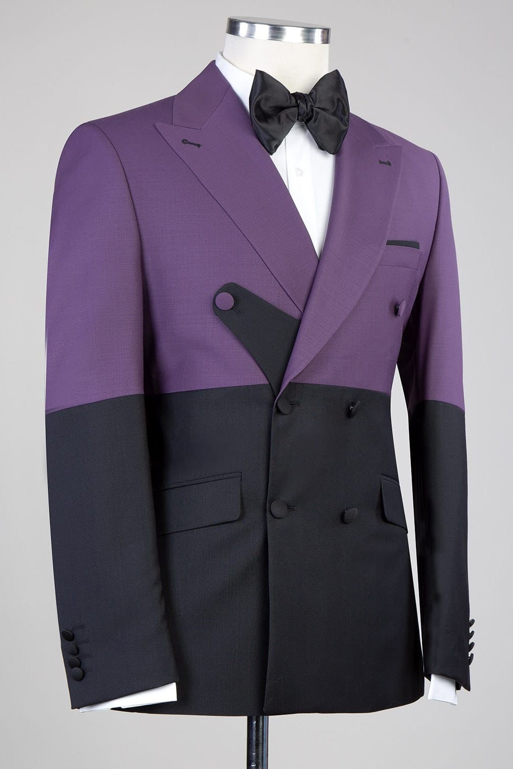 Purple And Dark Gray Double Breasted Peaked Lapel Men Suits Secondary image