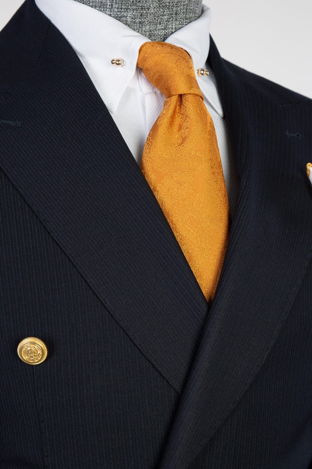 Black Striped Peaked Lapel Double Breasted Men Suits Secondary image