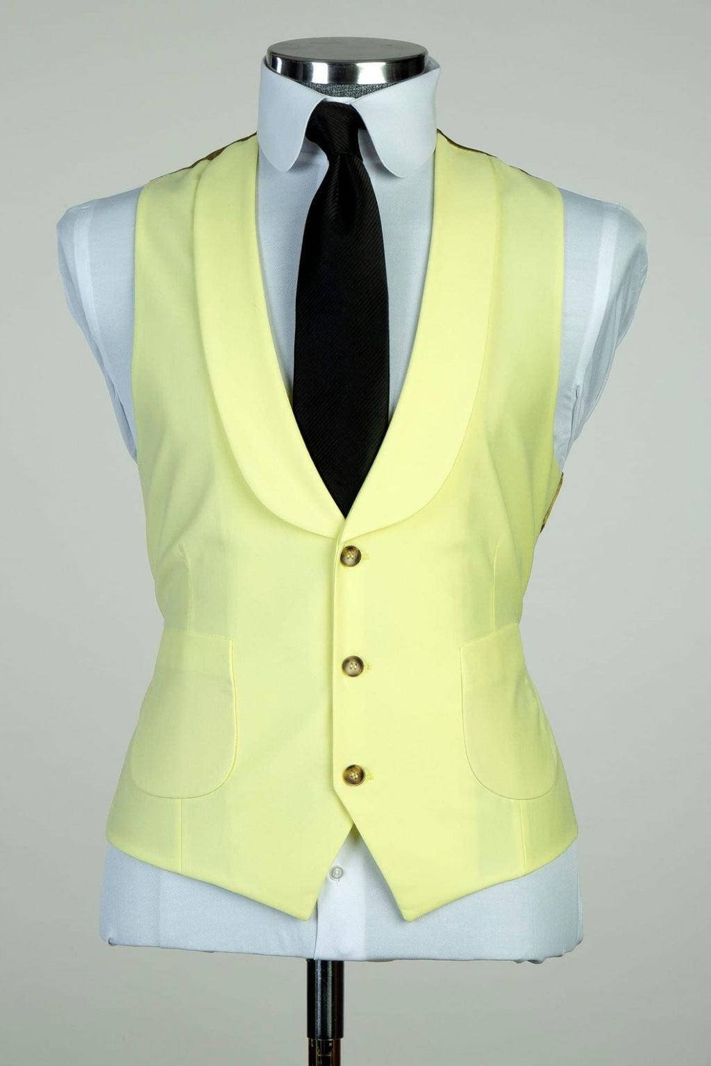 Charming Yellow Peaked Lapel 3 Piece Suits For Men