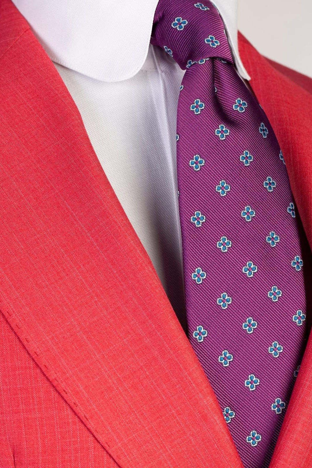 Coral Red Peaked Lapel Double Breasted Men Suits
