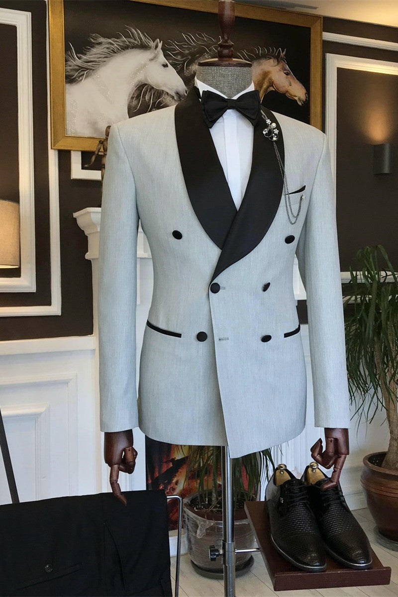 Light Gray Shawl Lapel Double Breasted Men Suits Main image