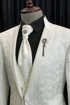 White Jacquard Notched Lapel Men Suits With Waistcoat