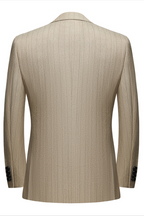 Light Khaki Peaked Lapel Men Suits With Waistcoat