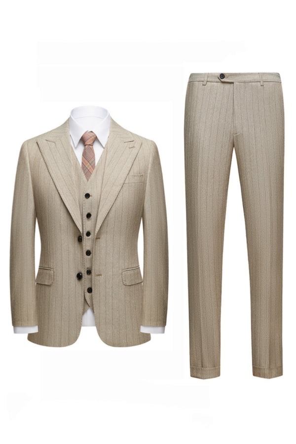 Light Khaki Peaked Lapel Men Suits With Waistcoat
