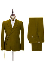 Chic Olive Green Peaked Lapel Buckle Belt Men Suits