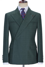 Dark Forest Green Peaked Lapel Ruffles Men Suits