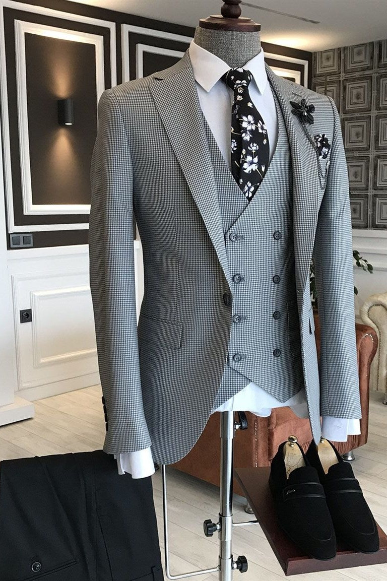 Stylish Black Plaid Notched Lapel Men Suits With Waistcoat Secondary image