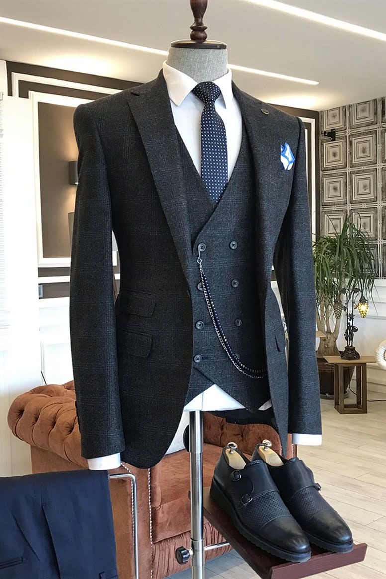 Dark Gray Plaid Notched Lapel Men Suits With Waistcoat Main image