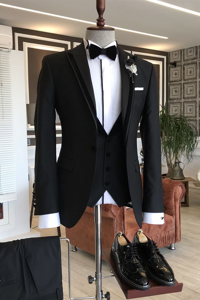 Close Fitting Black Peaked Lapel 3 Piece Classic Men Suits Main image
