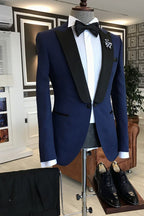 Bespoke Navy Blue One Button Black Peaked Lapel Men Suits