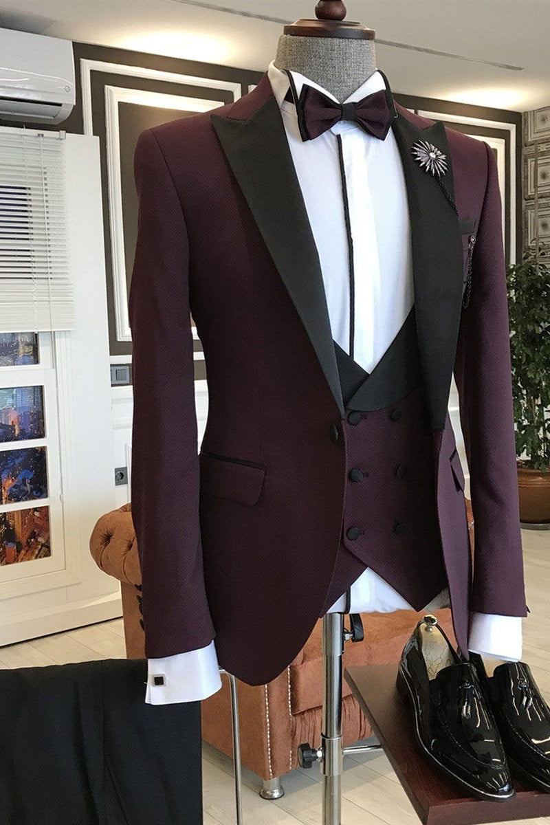 Burgundy Peaked Lapel Men Suits With Double Breasted Waistcoat Secondary image