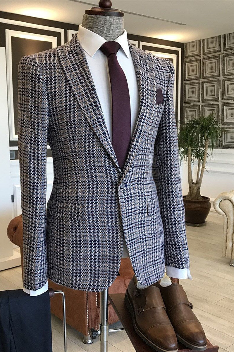 Fancy Gray Plaid One Button Peaked Lapel Men Suits Secondary image