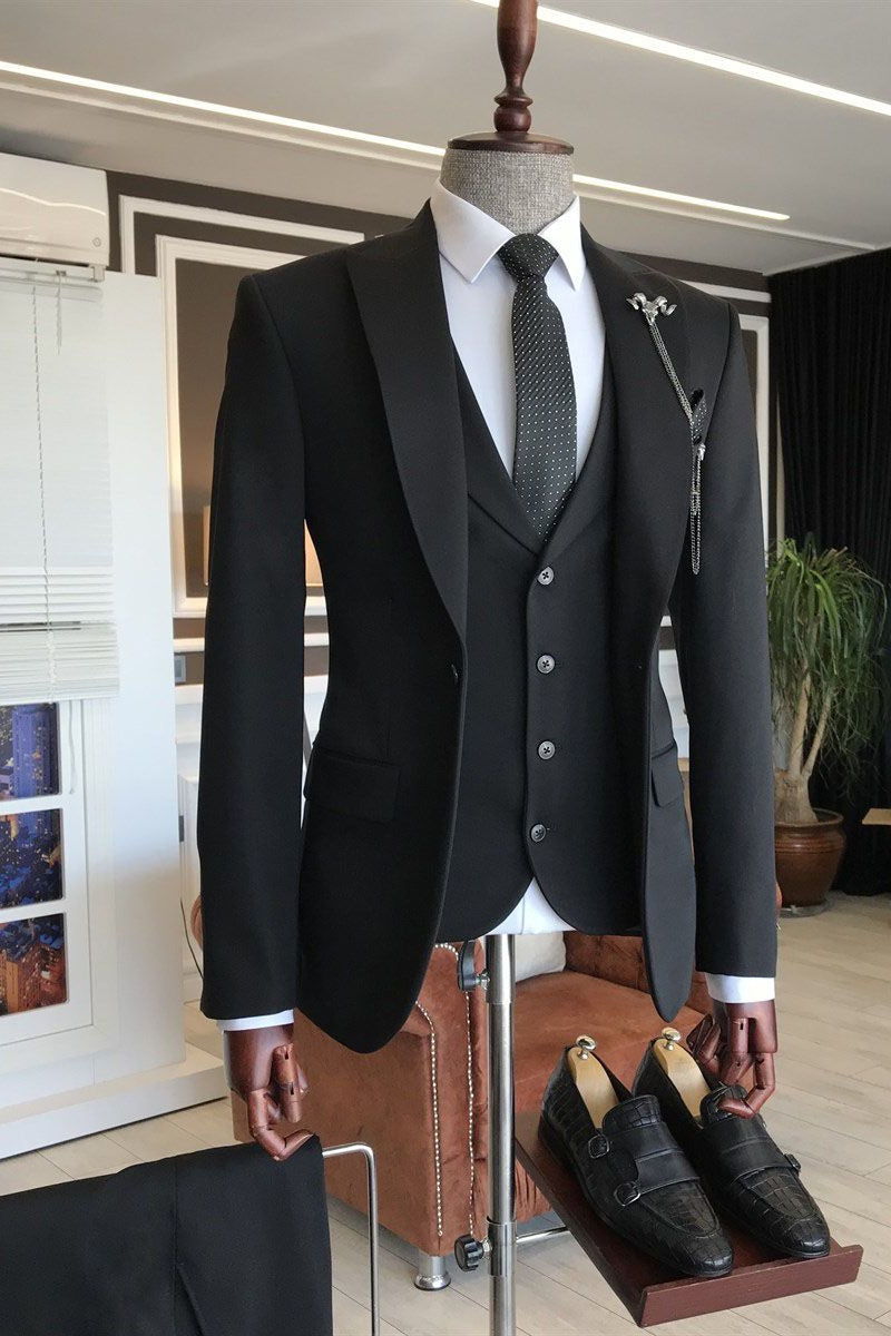 Close Fitting Black 3 Piece Peaked Lapel Men Suits