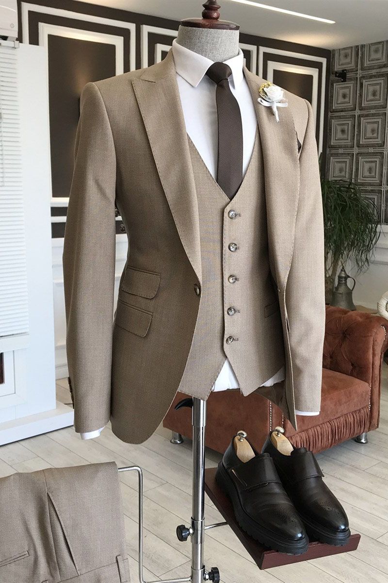 Light Taupe 3 Piece Peaked Lapel One Button Men Suits Main image