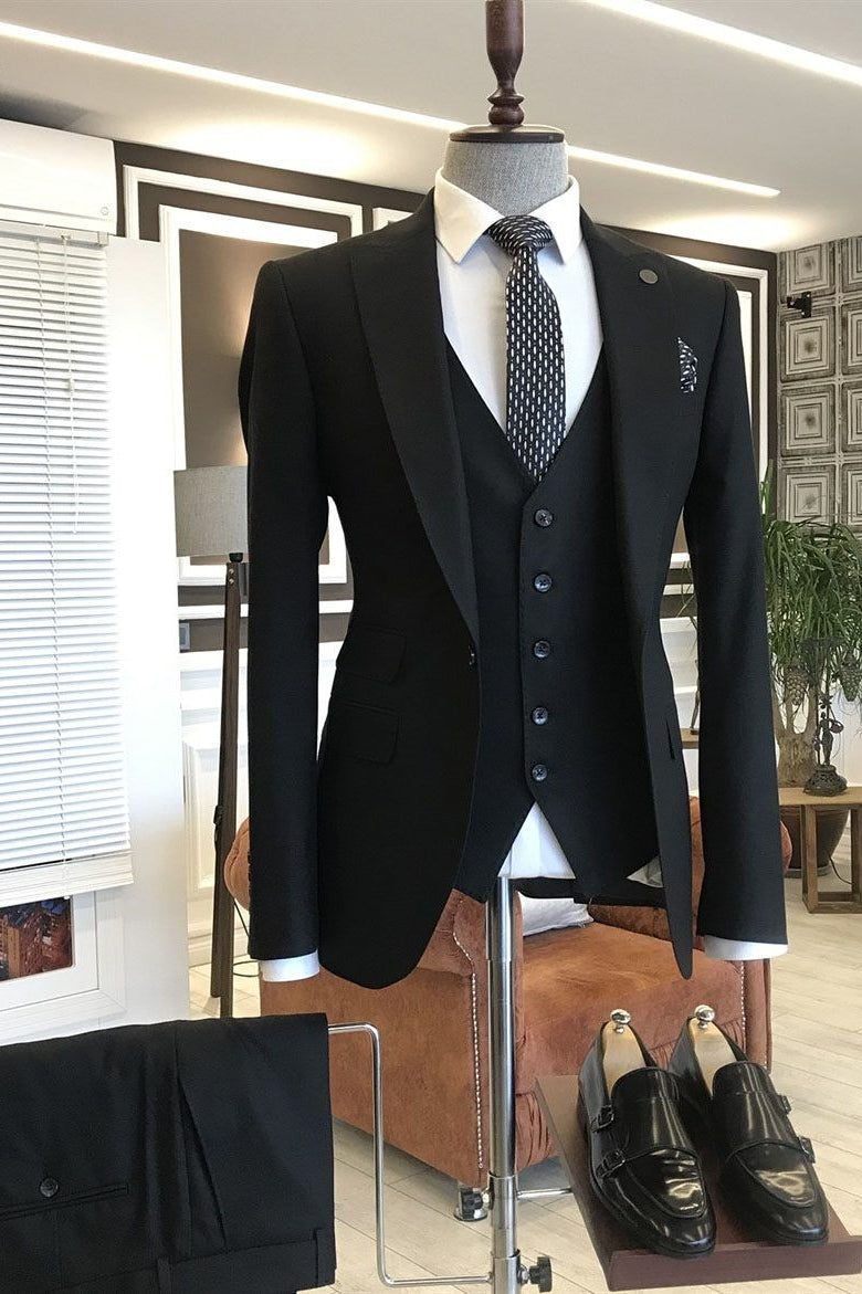 One Button Black 3 Piece Peaked Lapel Classy Men Suits Secondary image