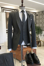 Chic Dark Gray One Button Peaked Lapel Men Suits With Waistcoat