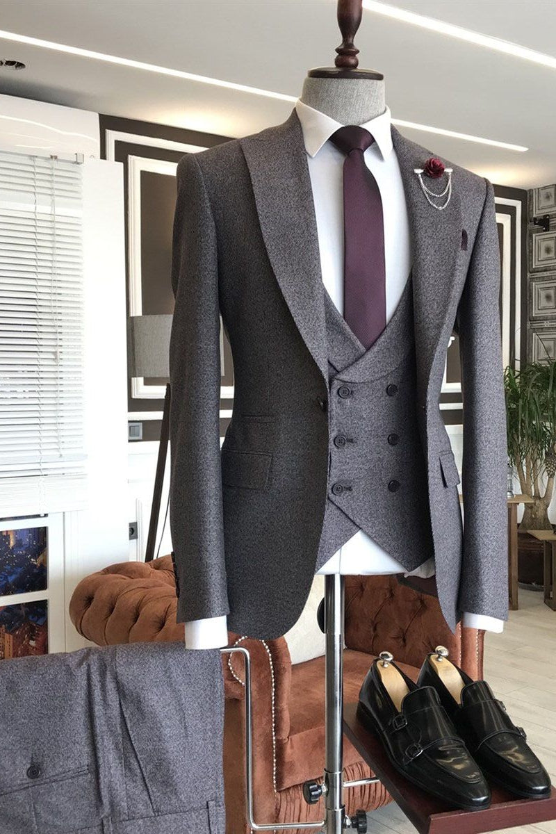 Dark Gray 3 Piece Best Fitted Peaked Lapel Men Suits