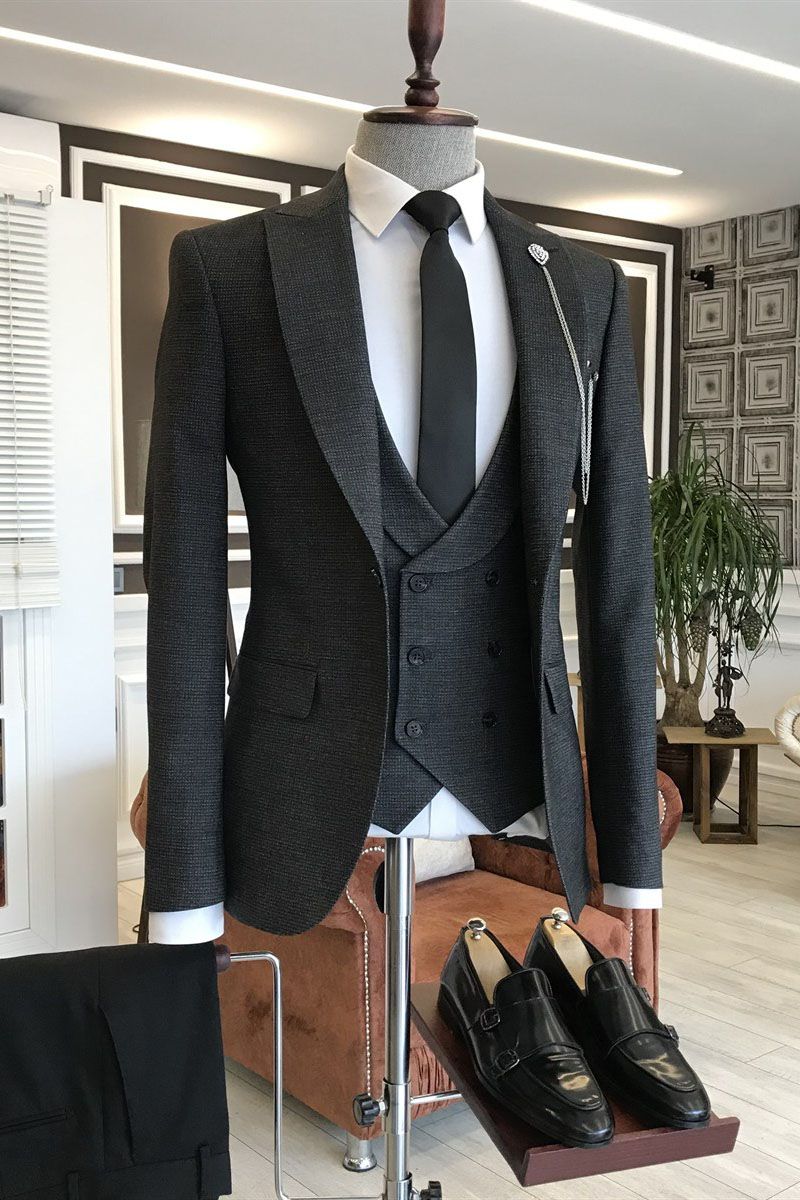 Fashion Dark Gray Plaid Peaked Lapel  3 Piece Men Suits