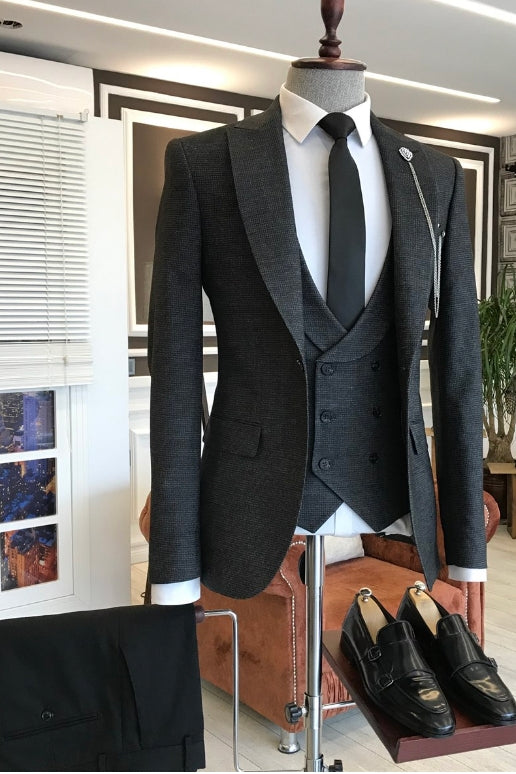 Fashion Dark Gray Plaid Peaked Lapel  3 Piece Men Suits