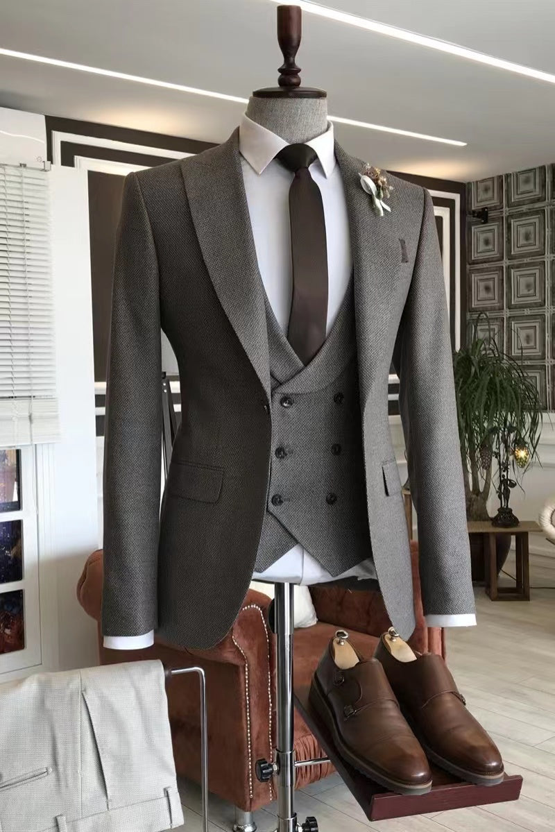 Light Gray Brown Plaid Peaked Lapel 3 Piece Men Suits Main image