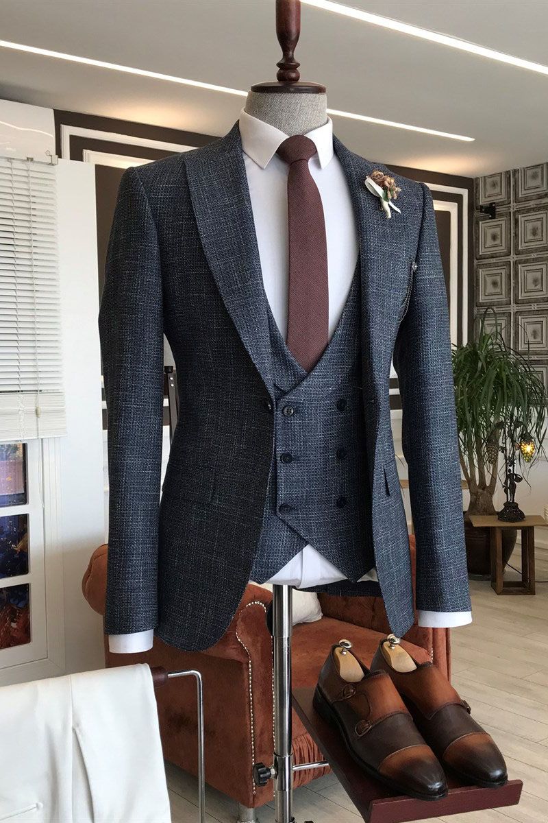 Slim Fit Charcoal Gray Plaid Peaked Lapel 3 Piece Trendy Men Suits