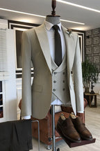 Stylish 3 Piece Peaked Lapel Light Beige Men Suits