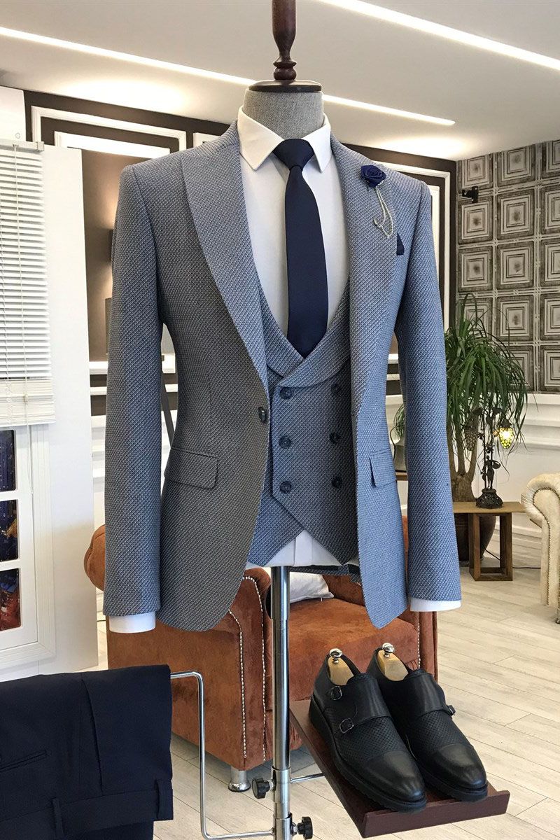Light Gray Blue Plaid Peaked Lapel 3 Piece Men Suits Main image