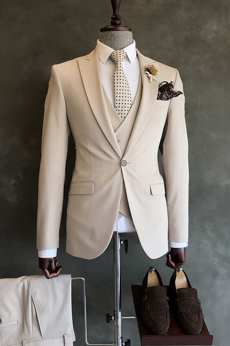Cream Khaki Peaked Lapel 3 Piece One Button Men Suits Main image