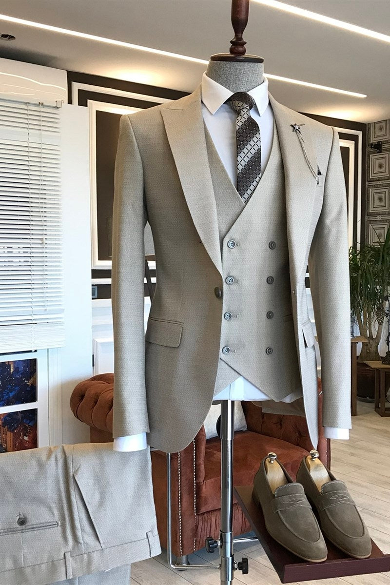 Light Greige Peaked Lapel 3 Piece Double Breasted Waistcoat Men Suits Secondary image