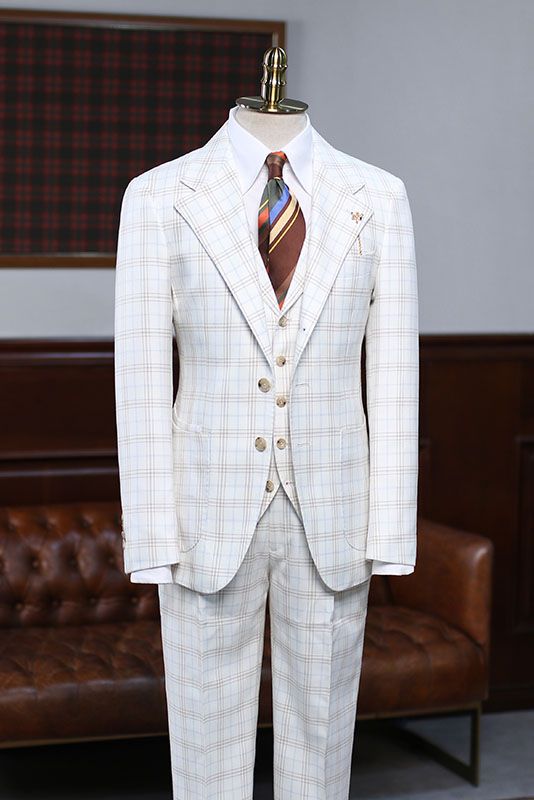 Ivory White Notched Lapel 3 Piece Plaid Men Suits Main image