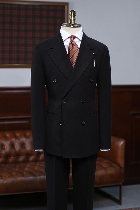 Classic Black Peaked Lapel Double Breasted Elegant Men Suits Main image