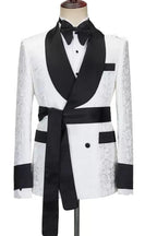 White Jacquard Double Breasted Black Shawl Lapel Men Suits With Belt