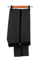 White Jacquard Double Breasted Black Shawl Lapel Men Suits With Belt
