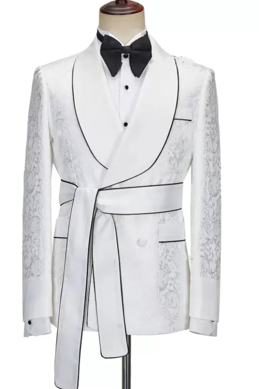 Stylish White Jacquard Shawl Lapel Double Breasted Men Suits With Belt Main image