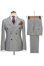Chic Black Plaid Double Breasted Peaked Lapel Men Suits