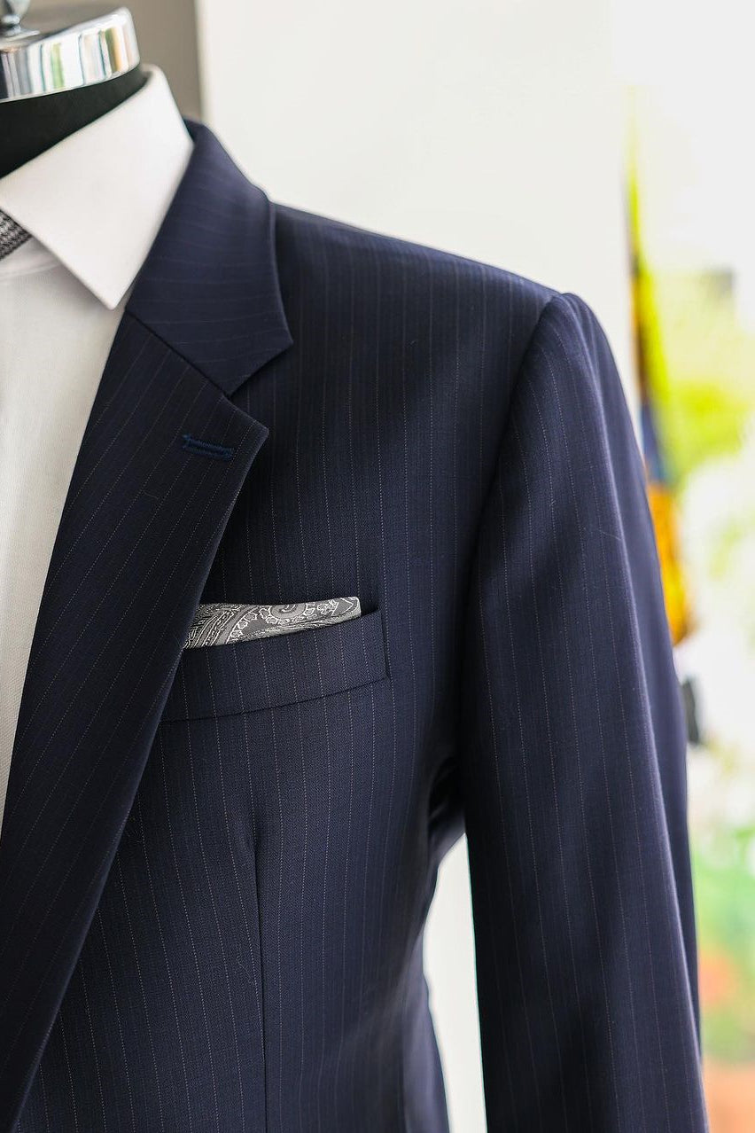 Stylish Navy Striped Notched Lapel Slim Fit Men Suits Secondary image